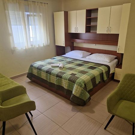 Villa Grgo Apartments Tucepi Luaran gambar