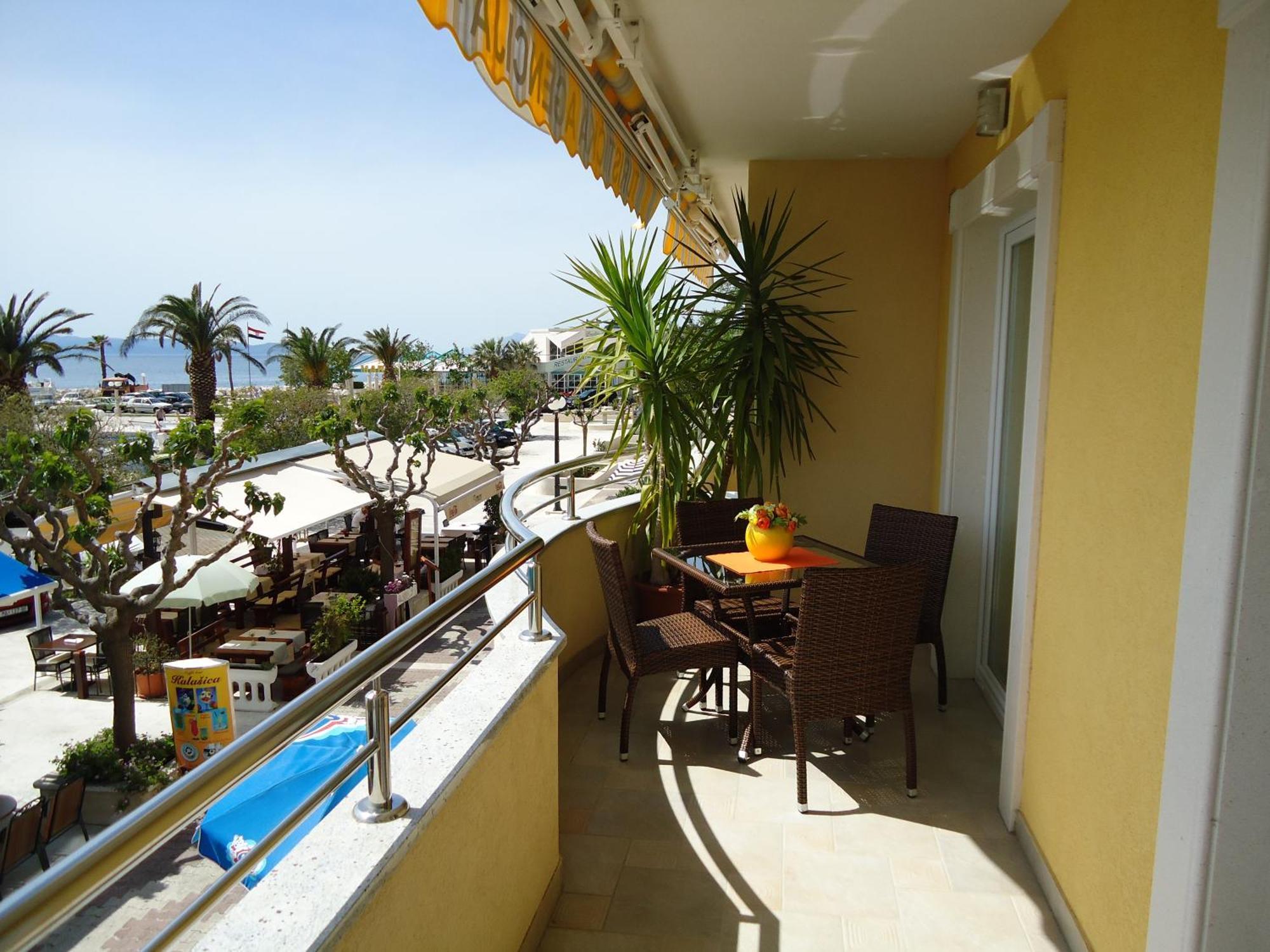 Villa Grgo Apartments Tucepi Luaran gambar