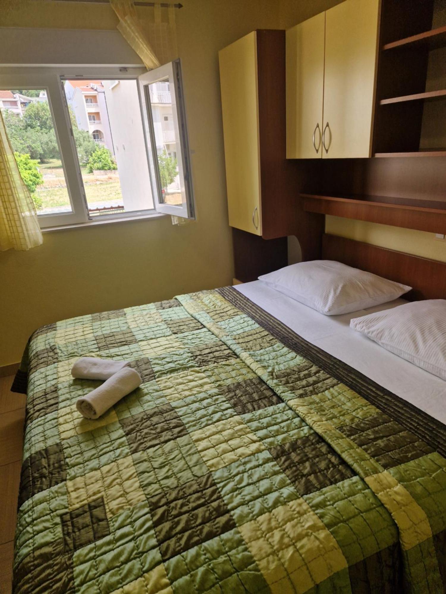 Villa Grgo Apartments Tucepi Luaran gambar