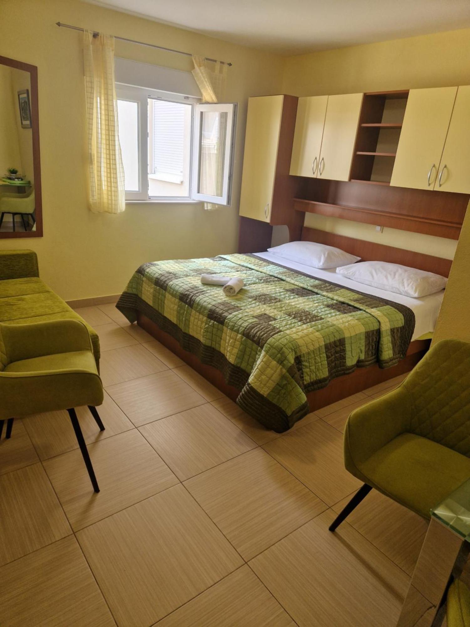 Villa Grgo Apartments Tucepi Luaran gambar