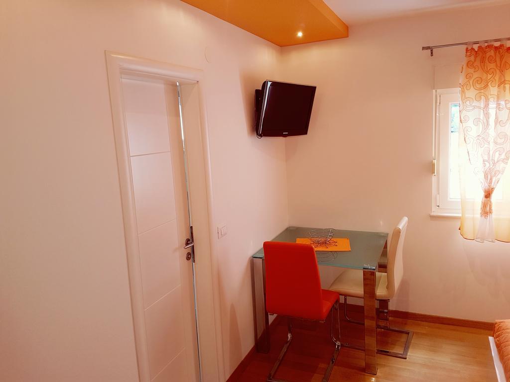 Villa Grgo Apartments Tucepi Luaran gambar